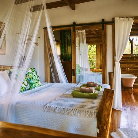 Jungle Spirit Treehouse Cahuita Exterior foto