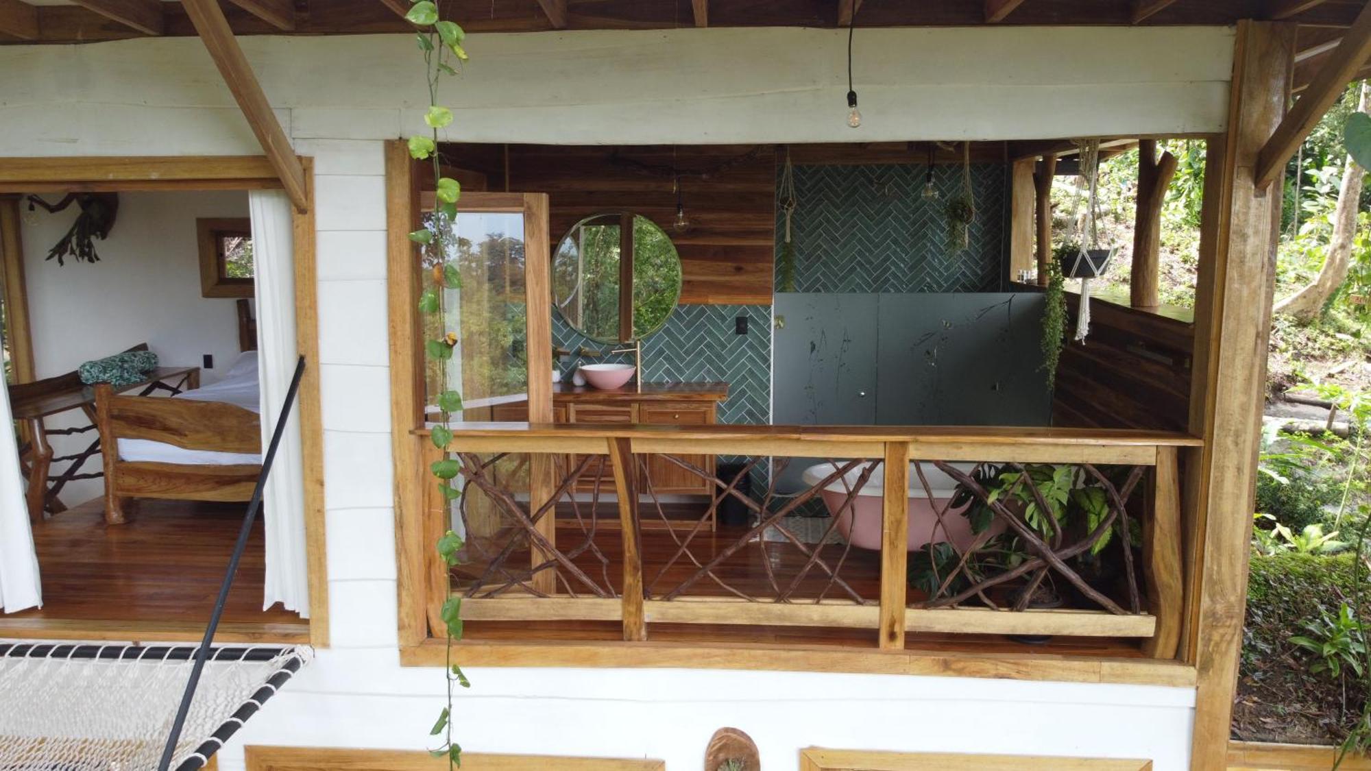 Jungle Spirit Treehouse Cahuita Exterior foto