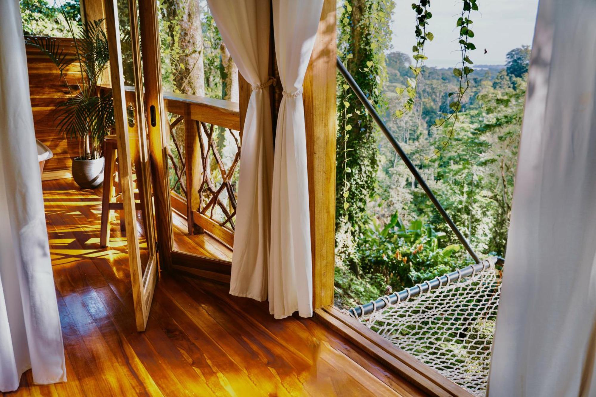 Jungle Spirit Treehouse Cahuita Exterior foto